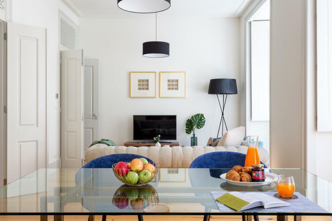 Apartment Joivy Splendid Flats Near Santa Justa Lift Lisbon